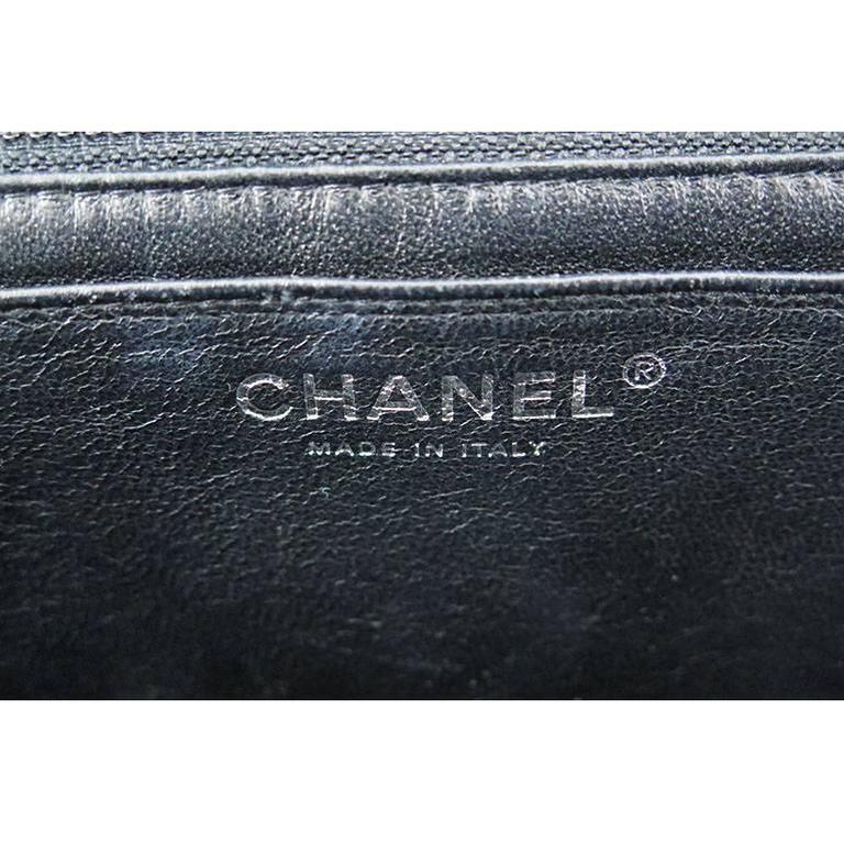 Chanel Maxi Jumbo Black Patent 2.55 Classic Flap Silver Hardware ...