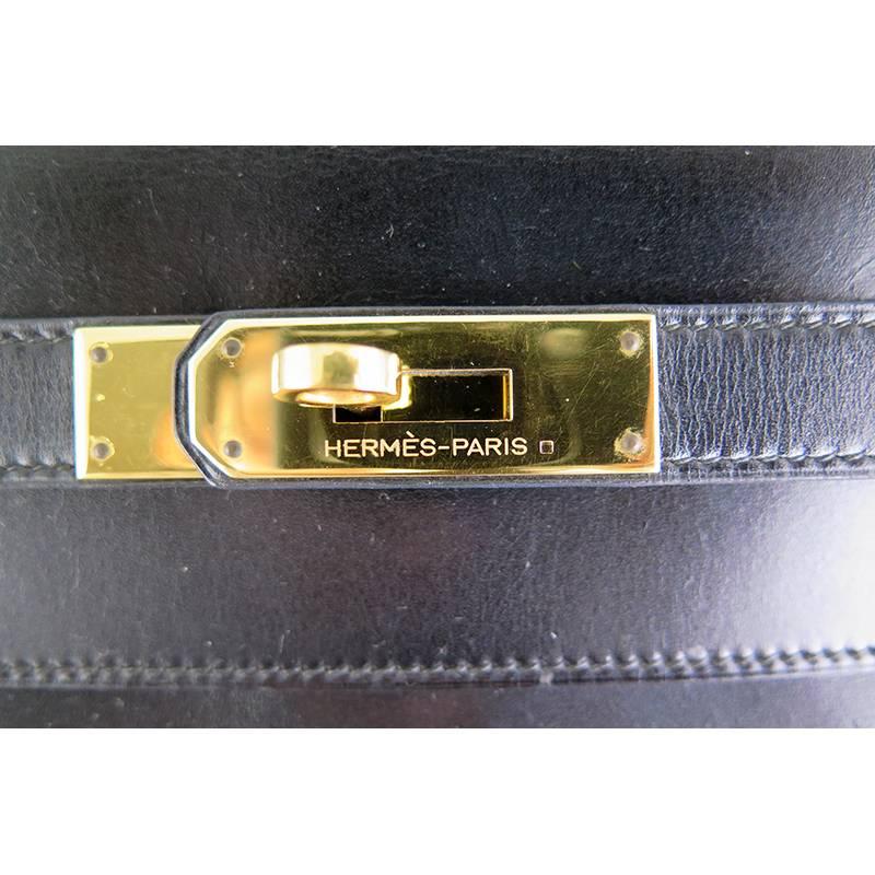 Women's or Men's Hermes Kelly 32 Black Boxcalf Leather Gold Hardware Vintage Purse For Sale