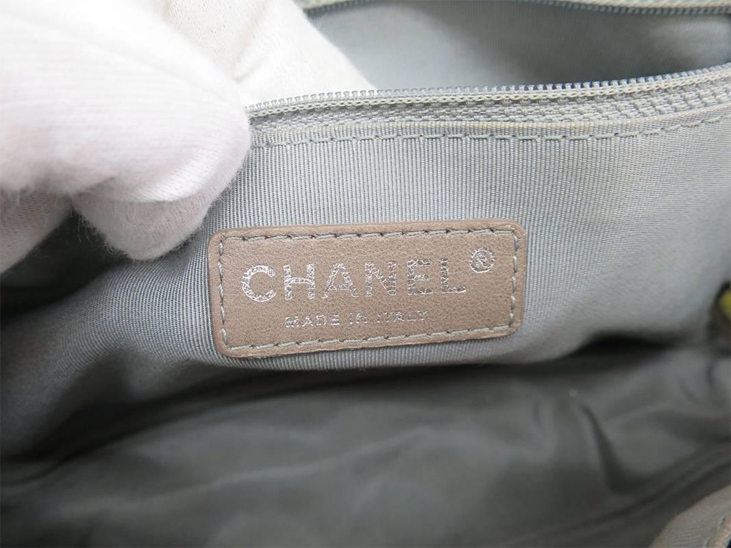 Chanel Metallic Silver Lambskin Camera CC Evening Shoulder Bag For Sale 1