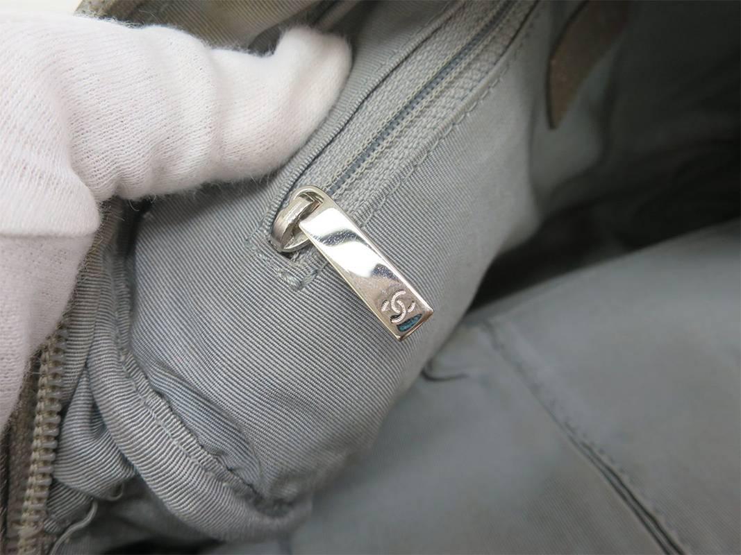 Chanel Metallic Silver Lambskin Camera CC Evening Shoulder Bag For Sale 2