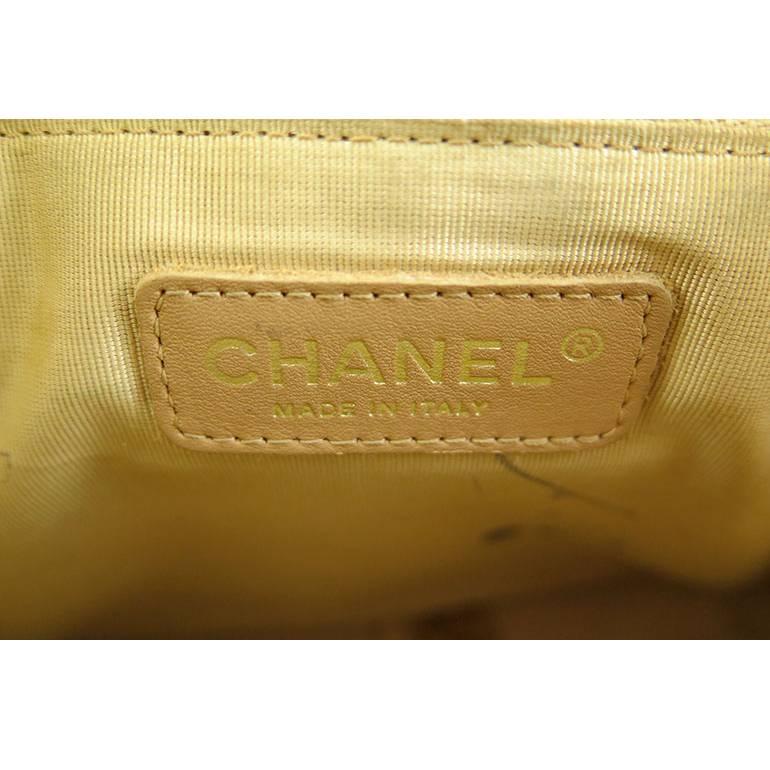 Chanel Pst Beige Caviar Leather Petite Shopping Tote Bag In Good Condition For Sale In Singapore, SG