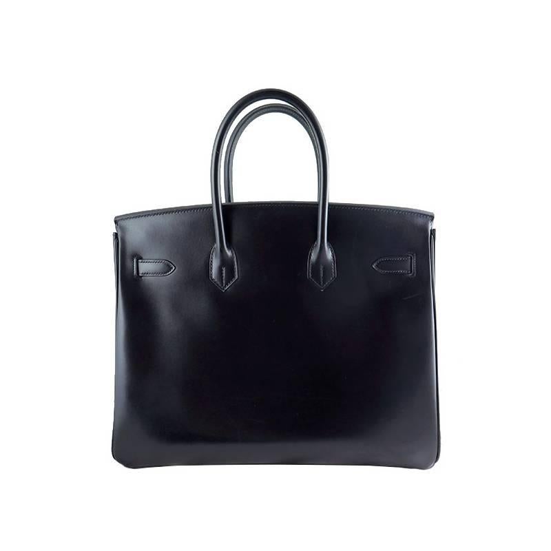 Extremely rare collector's item! Limited edition released only for autumn-winter 2010/2011 collection. This bag comes complete with full box set- original black Hermes box, black dustbags, clochette with lock, 2 keys and care card. It is in