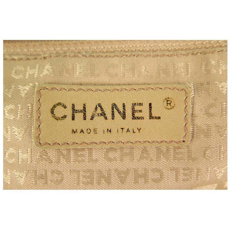 Chanel Denim Jumbo XL Coco Cabas Shoulder Tote Overnighter Bag For Sale 4