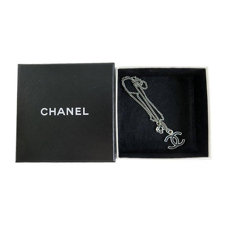 Chanel Black CC Pendant Silver Chain Necklace For Sale