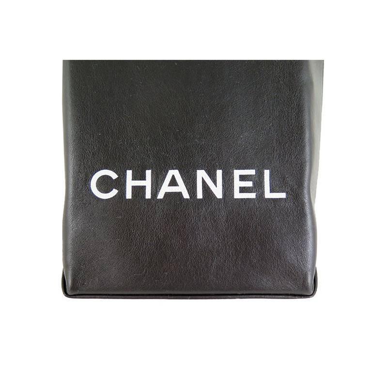 Chanel Black Lambskin Seasonal Rue Cambon Tote Bag For Sale at 1stDibs