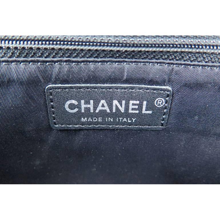 Chanel Black Pink Mirror Charm Classic 2.55 Flap Bag In Excellent Condition For Sale In Singapore, SG