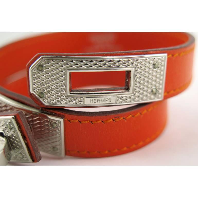 Hermes Orange Kelly Double Tour KDT Guilloche Bracelet Bangle - Rare In New Condition For Sale In Singapore, SG