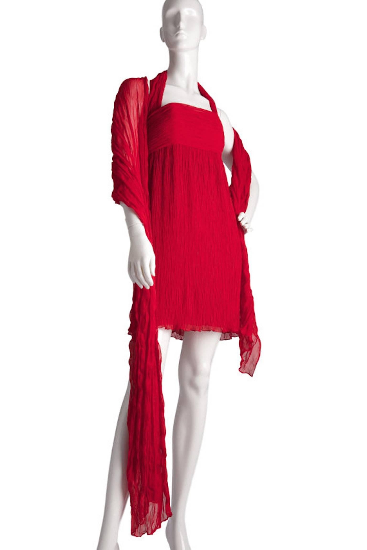 Wayne Clark Sample Red Chiffon Halter Mini Cocktail Dress With Shawl  In Excellent Condition For Sale In Portsmouth, Hampshire