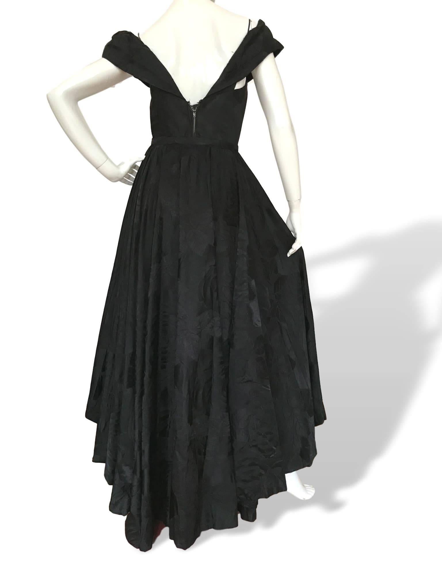 Couture Standard Vintage 1950s Black Leafy Satin Damask Cocktail 2 Way Dress In Excellent Condition For Sale In Portsmouth, Hampshire