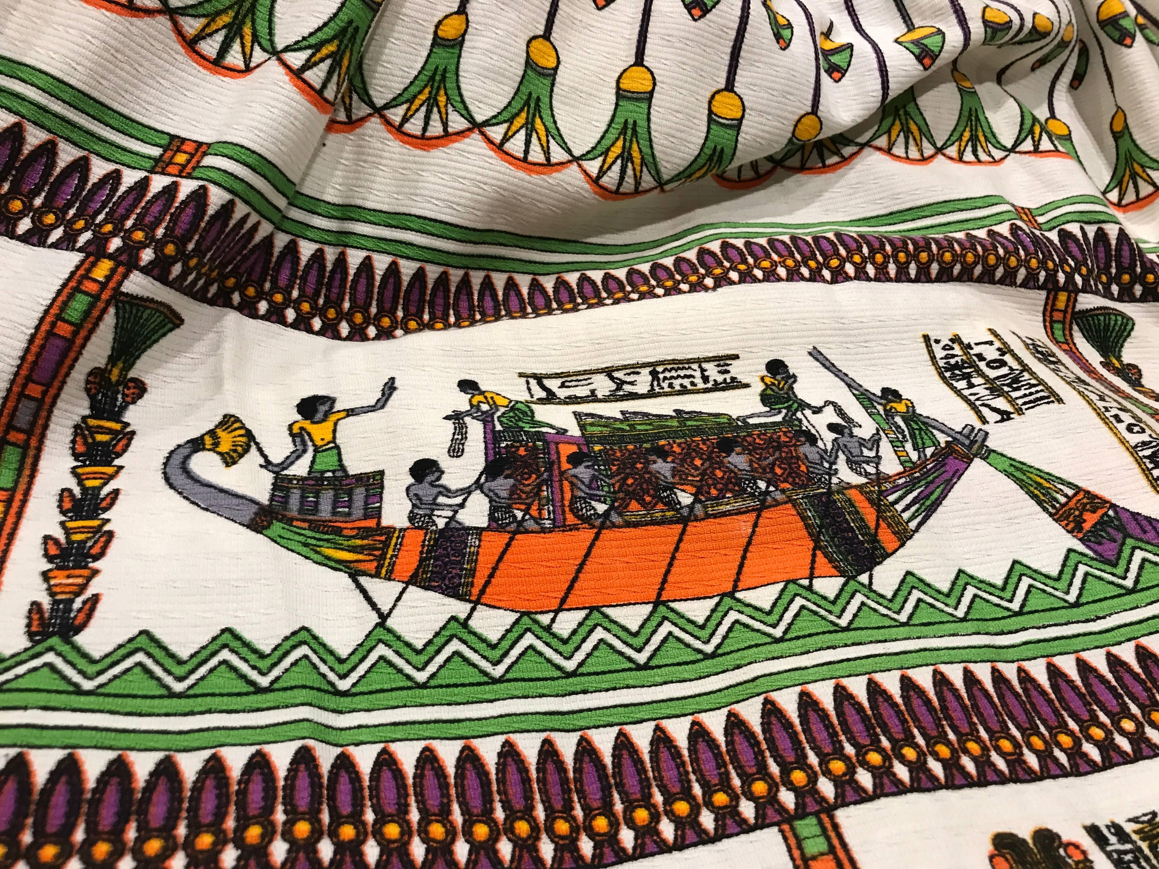 Gray Vera Robertson 1950s Vintage Novelty Print Skirt Egyptian Scenes For Sale