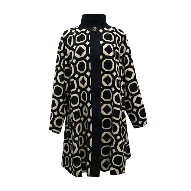 Gianni Versace Pret-A-Porter Optical Printed Coat Autumn/Winter 1991 For Sale