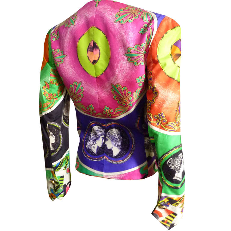 Rare Gianni Versace Pret-A-Porter Pop-Art Print Silk Jacket Spring / Summer 1991 In Excellent Condition For Sale In W1, GB