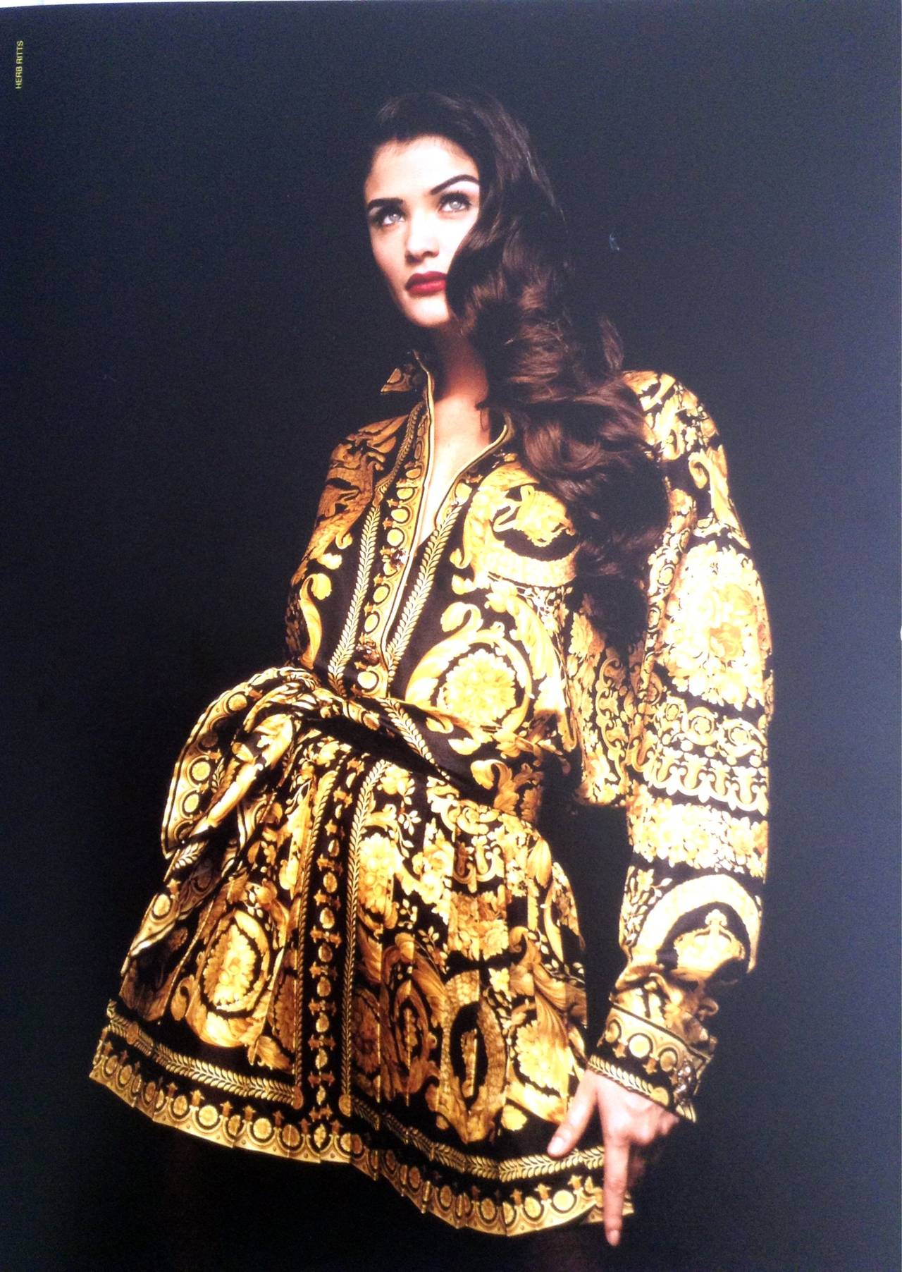Museum Quality Gianni Versace Silk Baroque Printed Pleated Skirt Fall 1991 In Excellent Condition For Sale In W1, GB