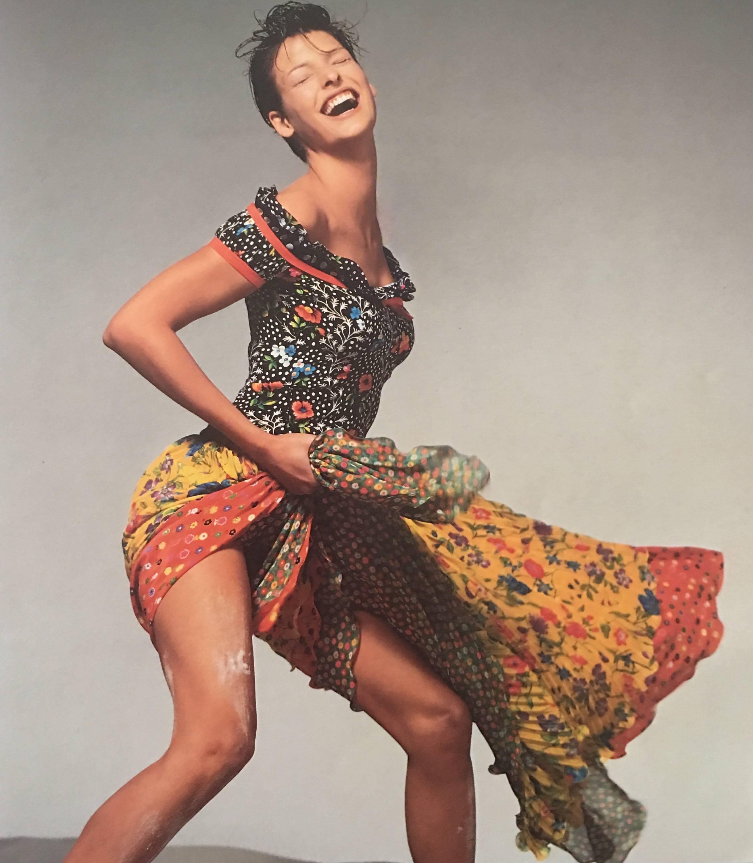 Iconic Gianni Versace floral printed silk chiffon tiered maxi skirt from the Spring 1993 collection.

The skirt was featured in the Richard Avedon produced advertising campaign for the collection.

The skirt is new and unworn.

Unmarked,