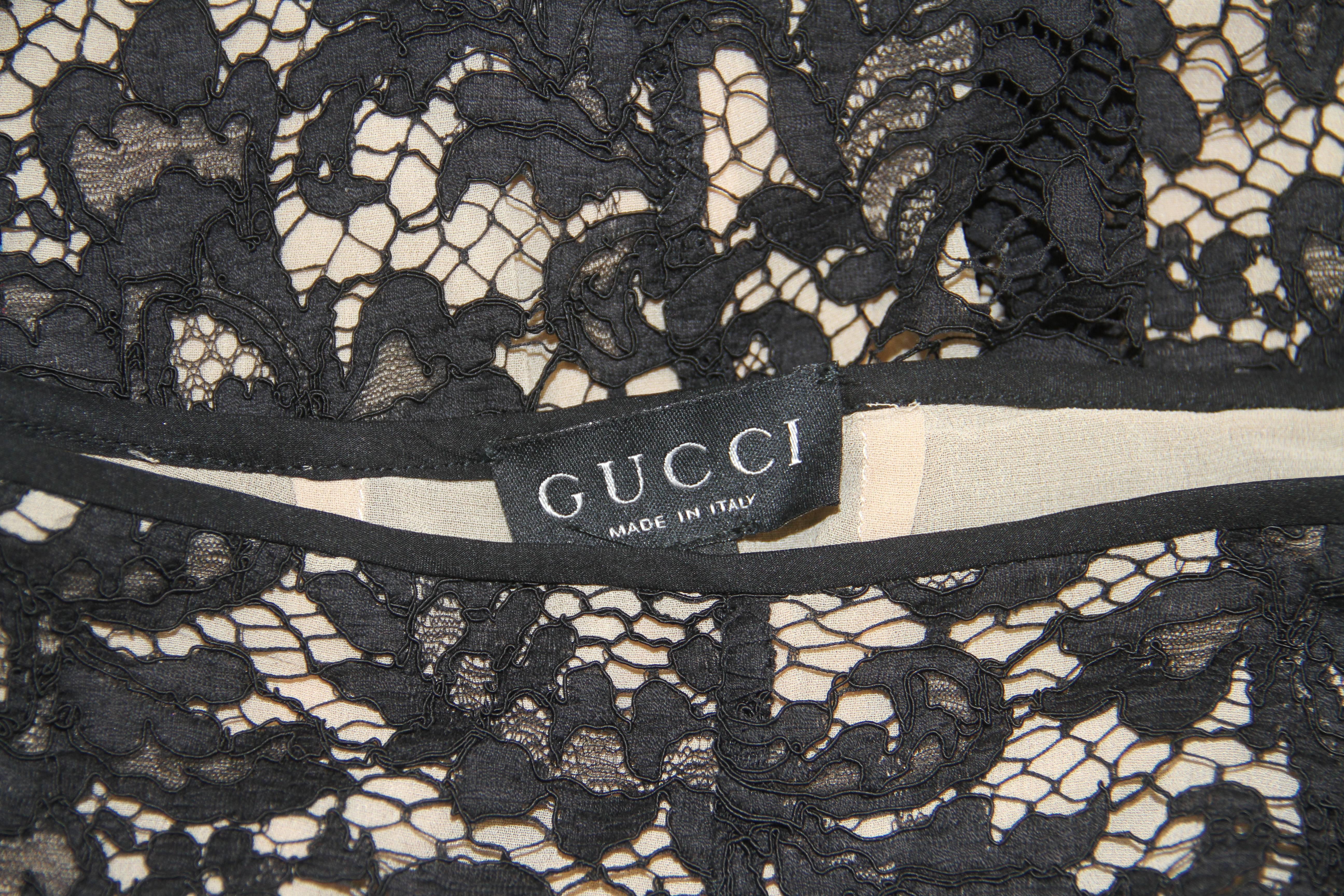 Iconic and rare Tom Ford For Gucci lace pants from the Spring 1996 collection.

Marked an Italian size 42. However, the pants run small and fit closer to an Italian size 40.

Manufacturer - Zamasport S.p.a.

Fabric content - 70% cotton / 20%
