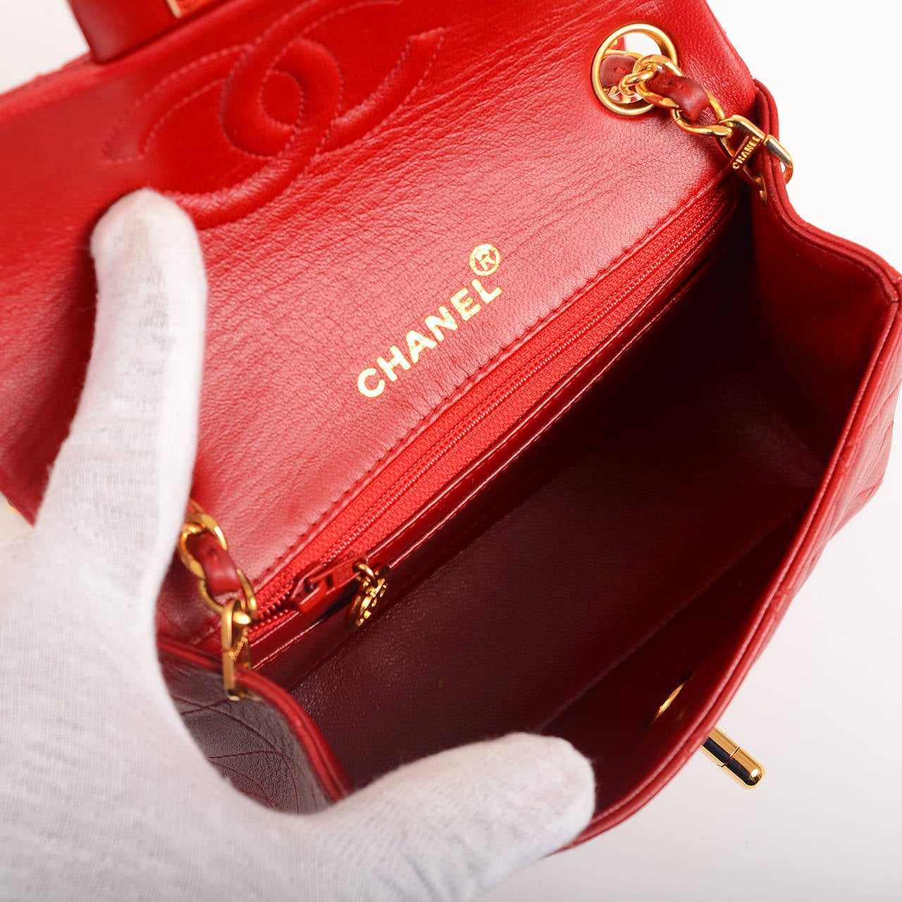 Chanel Vintage Red Quilted Lambskin Mini Classic Flap Bag For Sale 2
