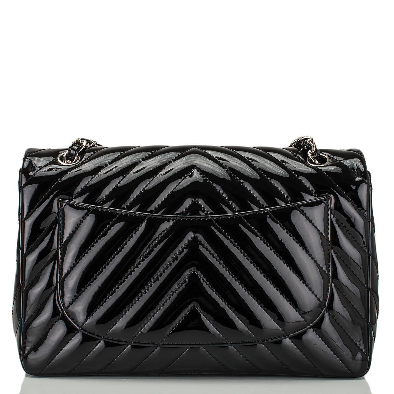 Chanel Black Quilted Chevron Patent Jumbo Classic Flap Bag In Excellent Condition In New York, NY
