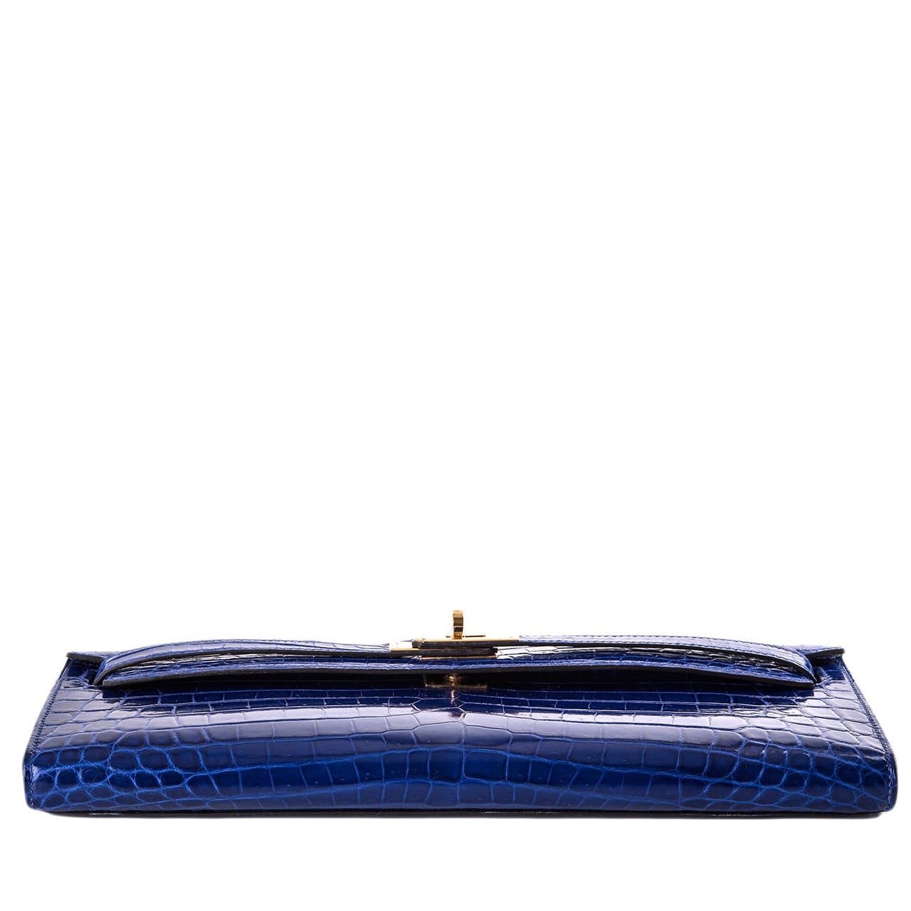 Hermes Blue Electric Shiny Niloticus Crocodile Kelly Cut Gold Hardware In New Condition In New York, NY