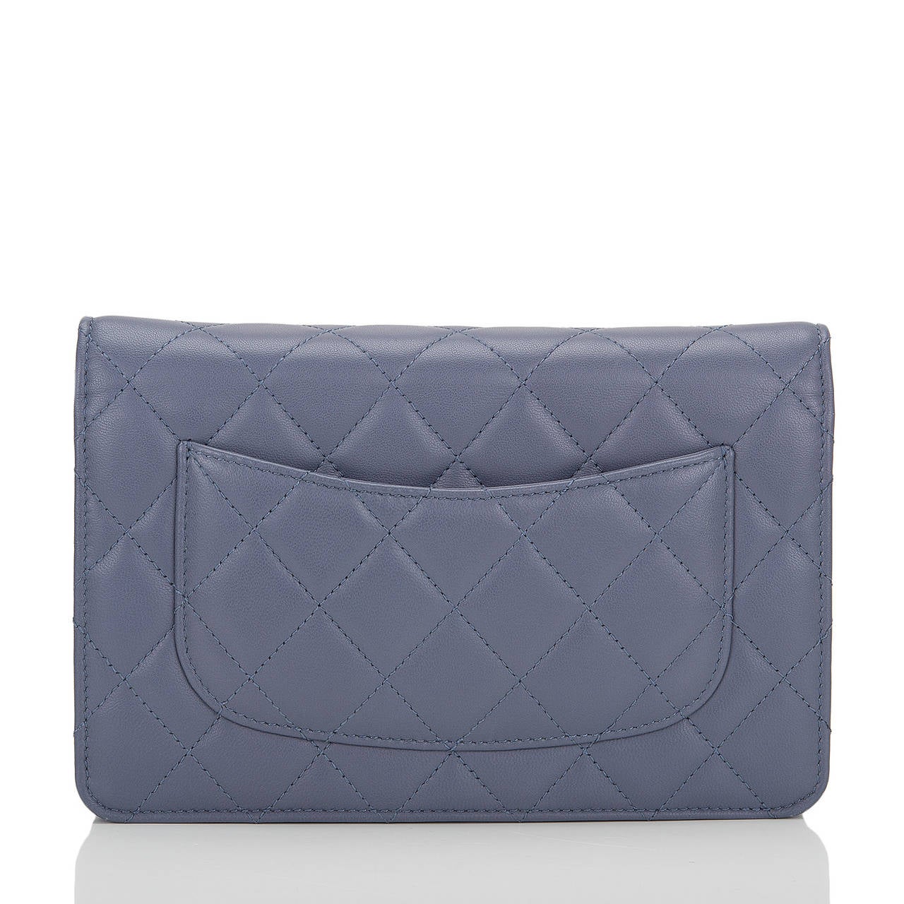 Chanel Lavender Quilted Lambskin Wallet On Chain (WOC) In New Condition In New York, NY