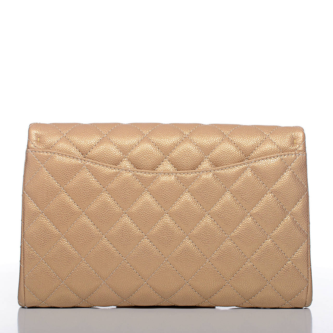 Chanel Gold New Clutch Classic Quilted Caviar Flap Bag In New Condition In New York, NY