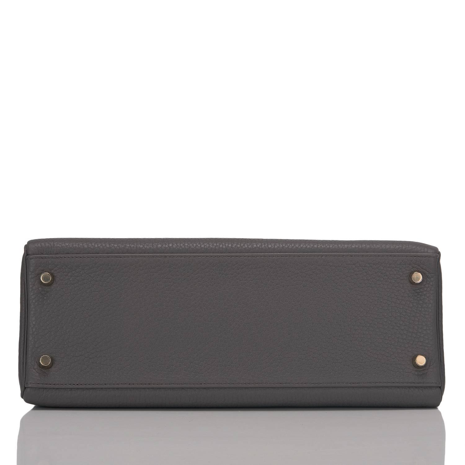 Hermes Etain Clemence Kelly 32cm Gold Hardware For Sale at 1stdibs  