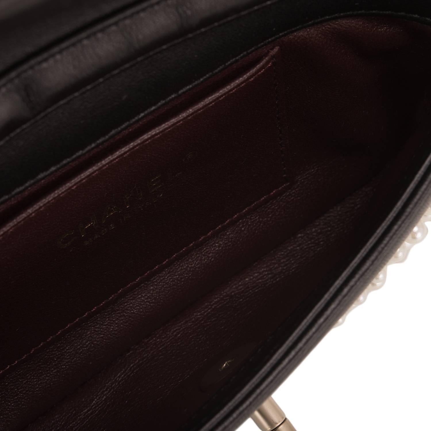 Chanel Black Lambskin Pearly Flap Bag 2
