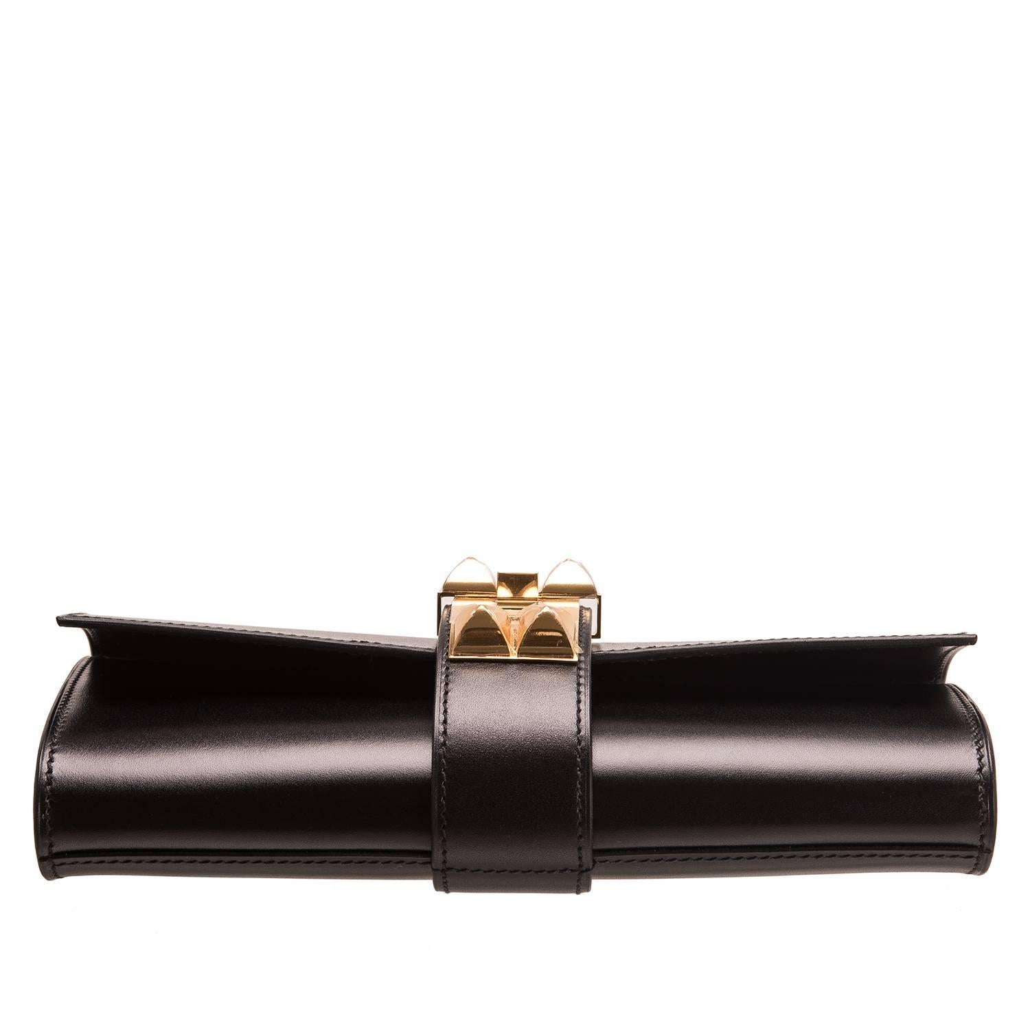 Hermes Black Box Medor Clutch 23cm In New Condition For Sale In New York, NY