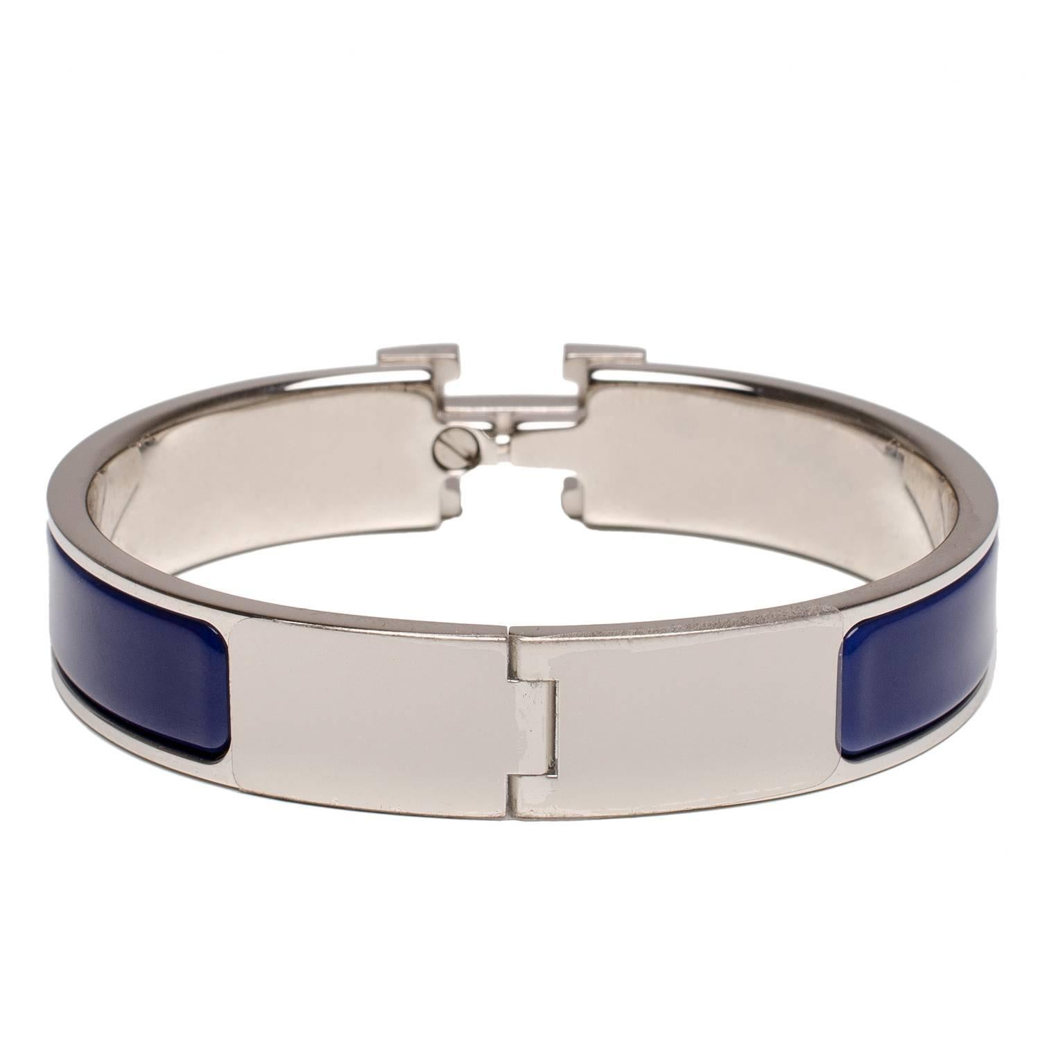 Hermes Blue/White Enamel H Clic Clac H Narrow Enamel Bracelet PM In New Condition In New York, NY