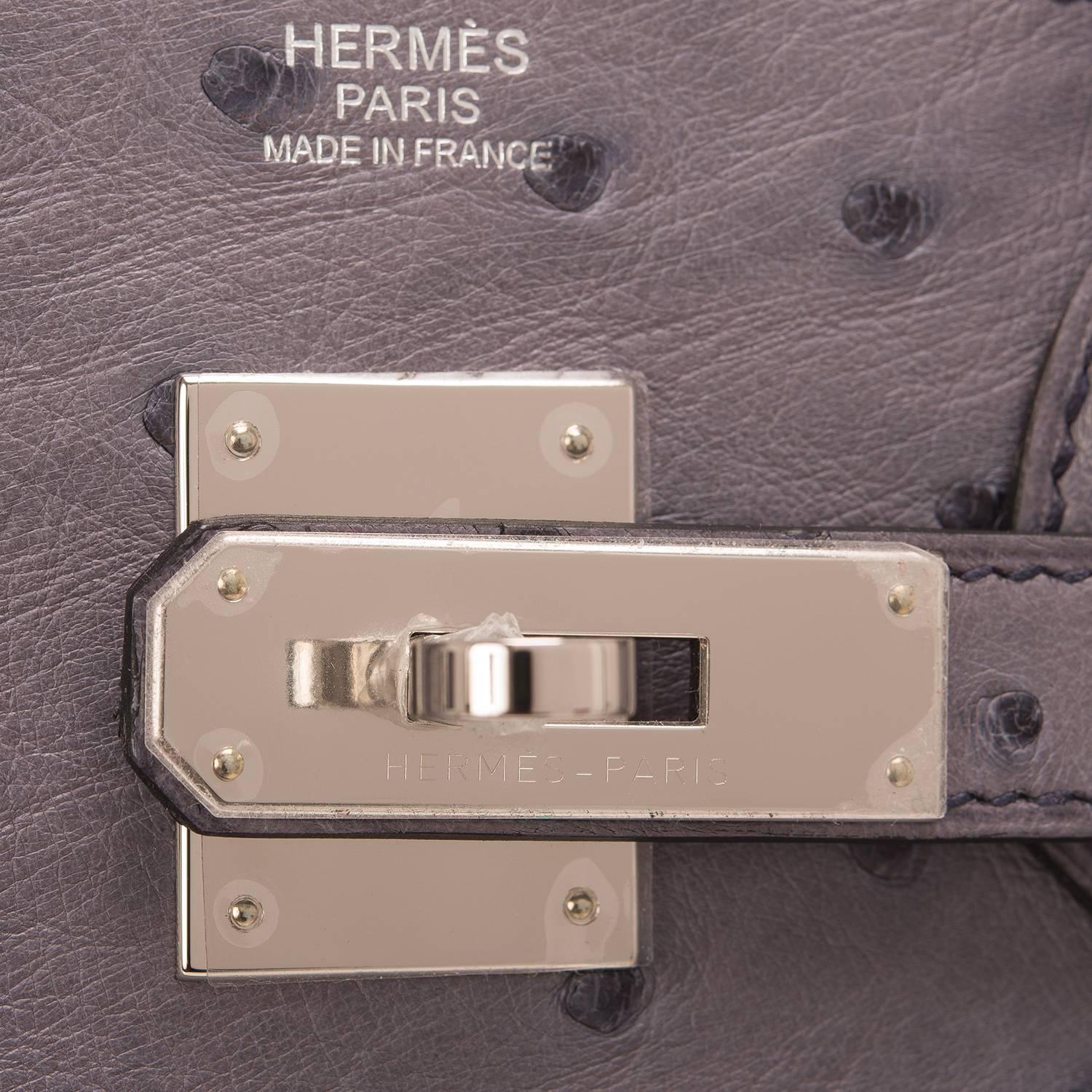 Hermes Gris Agate Ostrich Birkin 30cm Palladium Hardware In New Condition In New York, NY