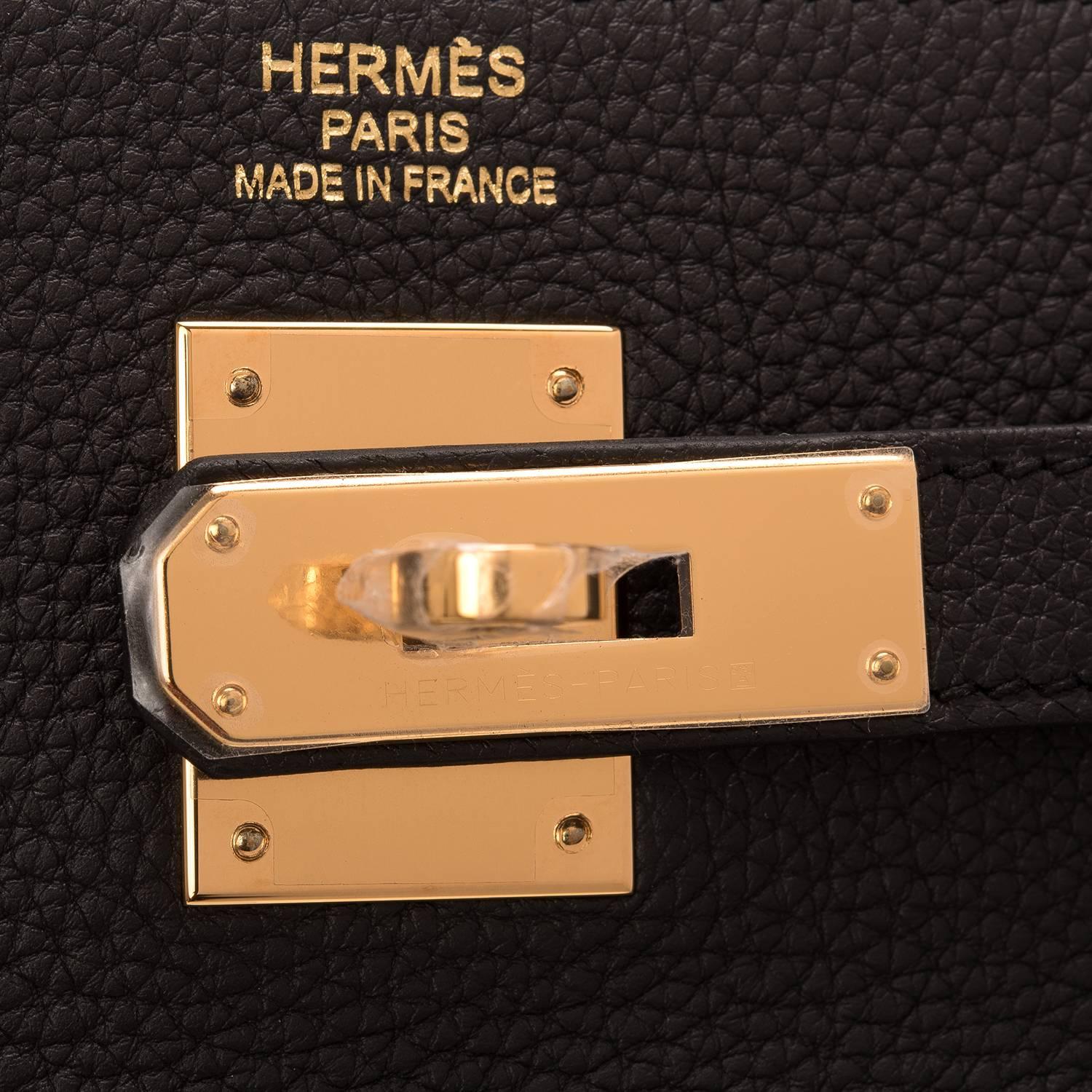 Hermes Black Togo Retourne Kelly 35cm Gold Hardware For Sale 1