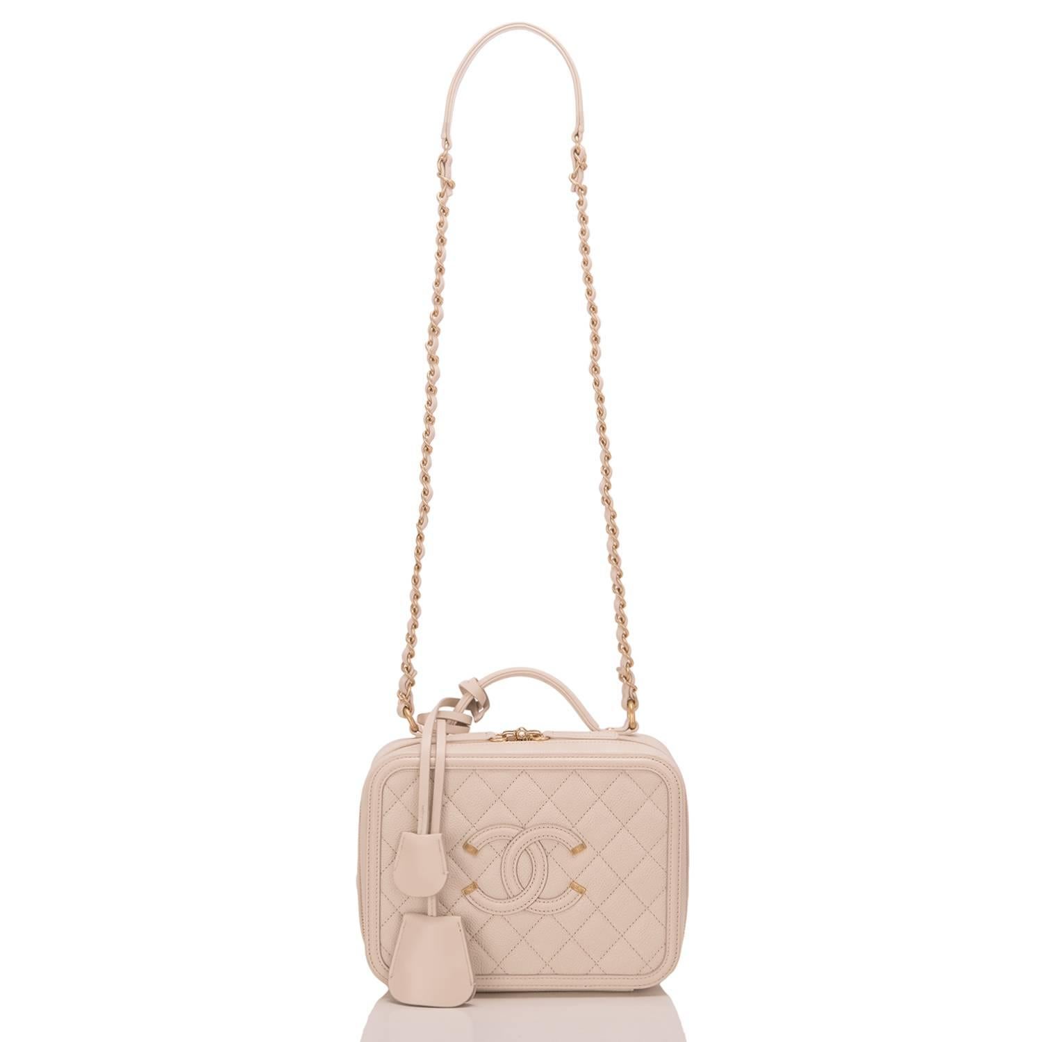 chanel beige vanity bag