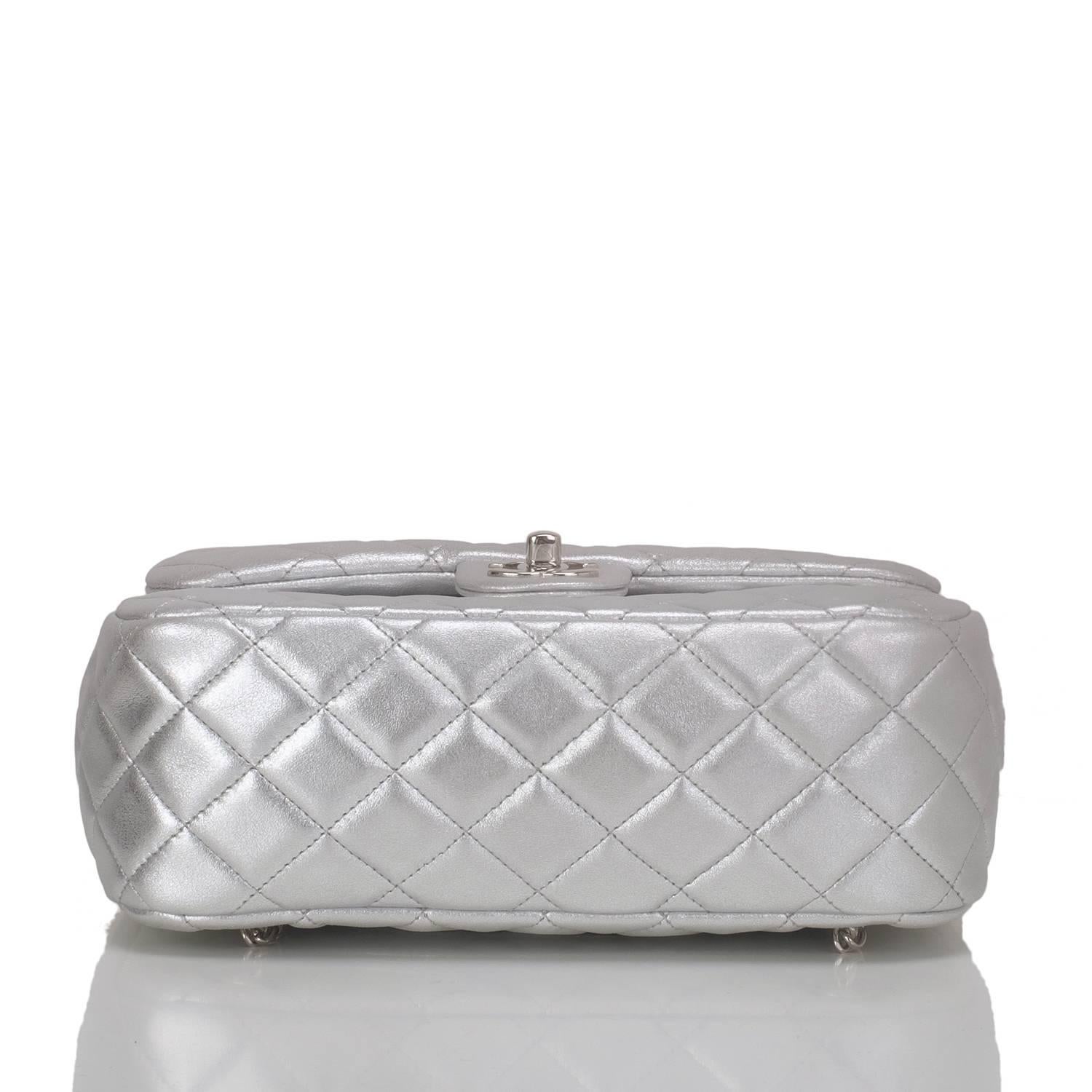 Chanel Silver Metallic Lambskin Large Backpack In New Condition In New York, NY
