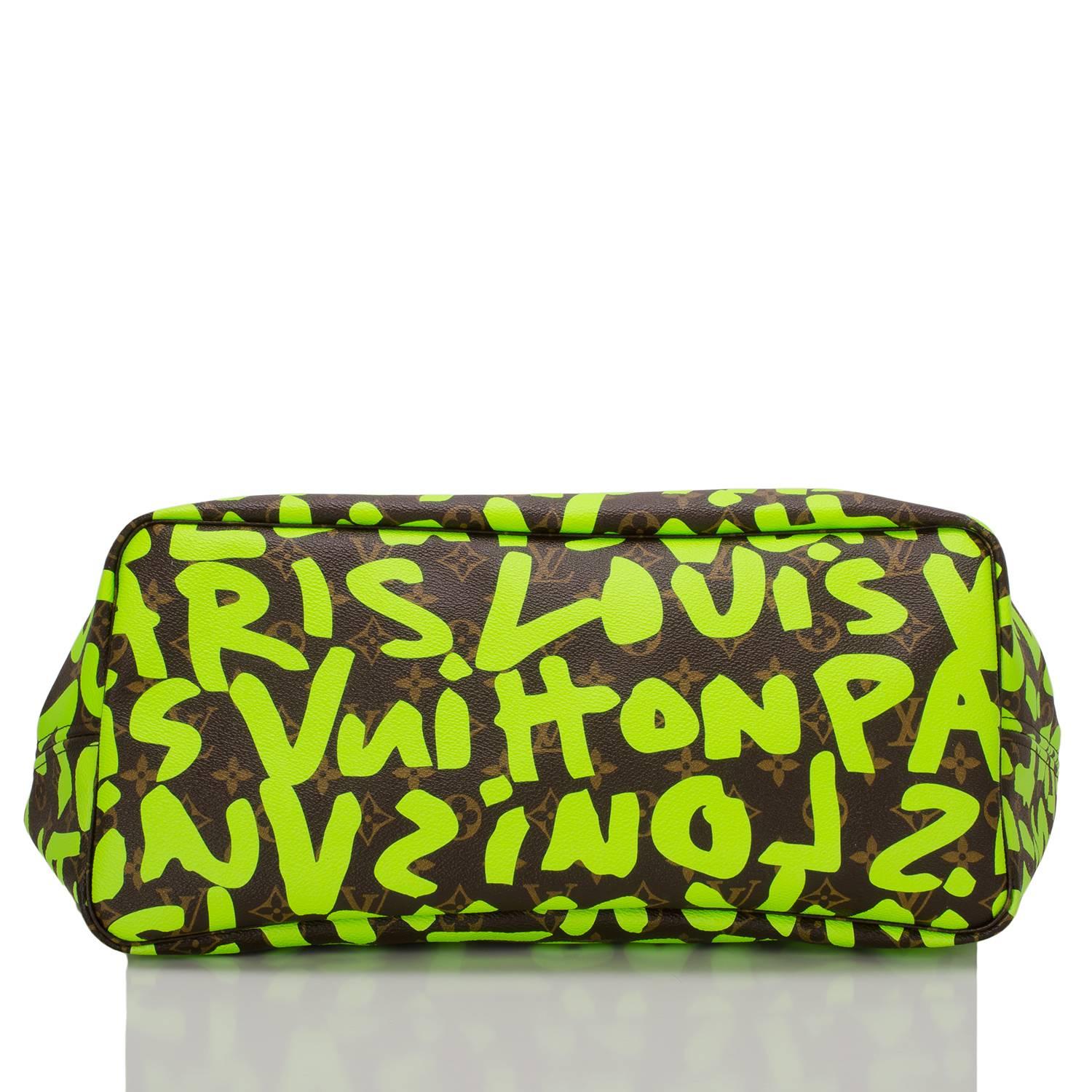 Louis Vuitton Green Graffiti Neverfull GM In New Condition For Sale In New York, NY