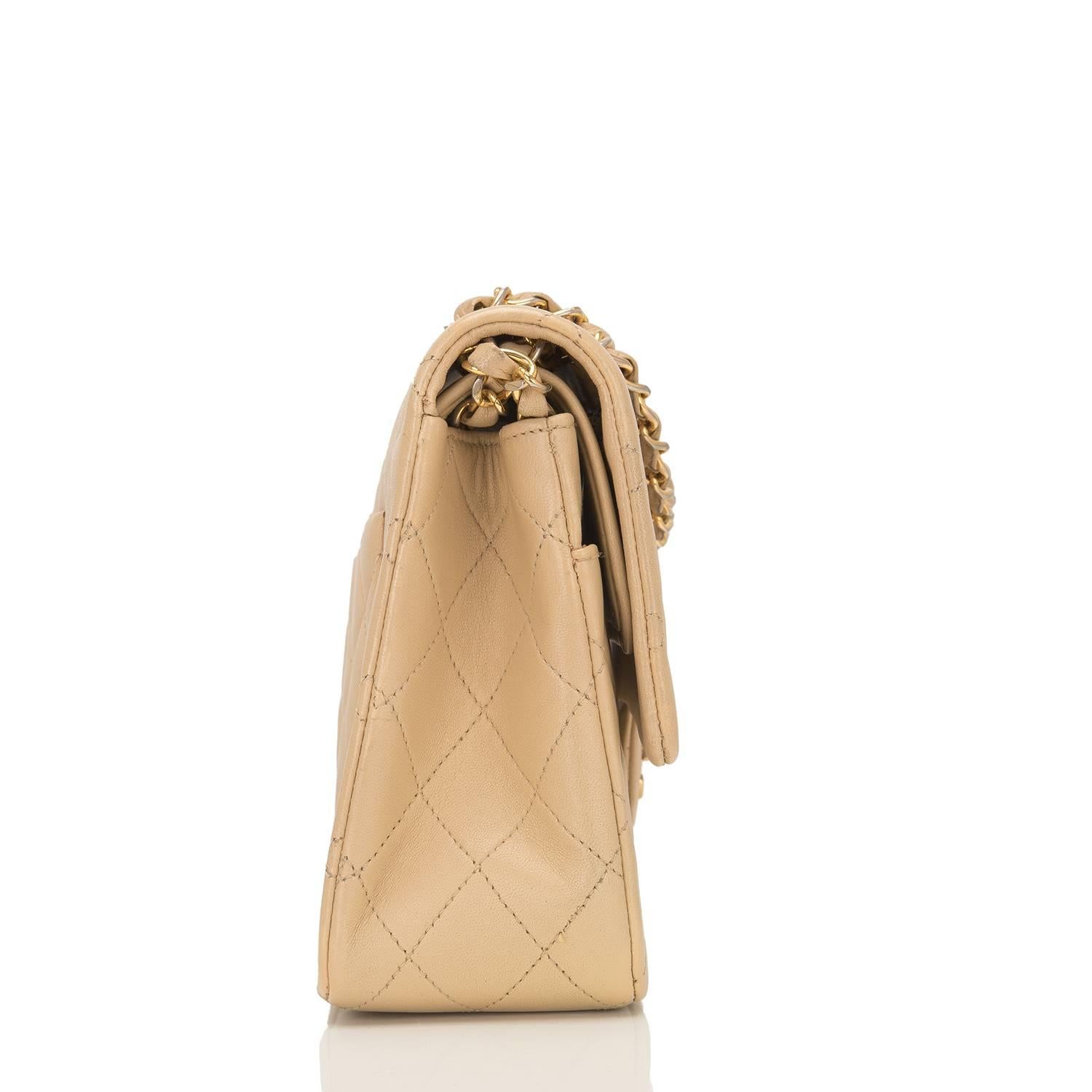 Chanel Vintage Beige Quilted Lambskin Medium Classic Double Flap Bag In Excellent Condition In New York, NY