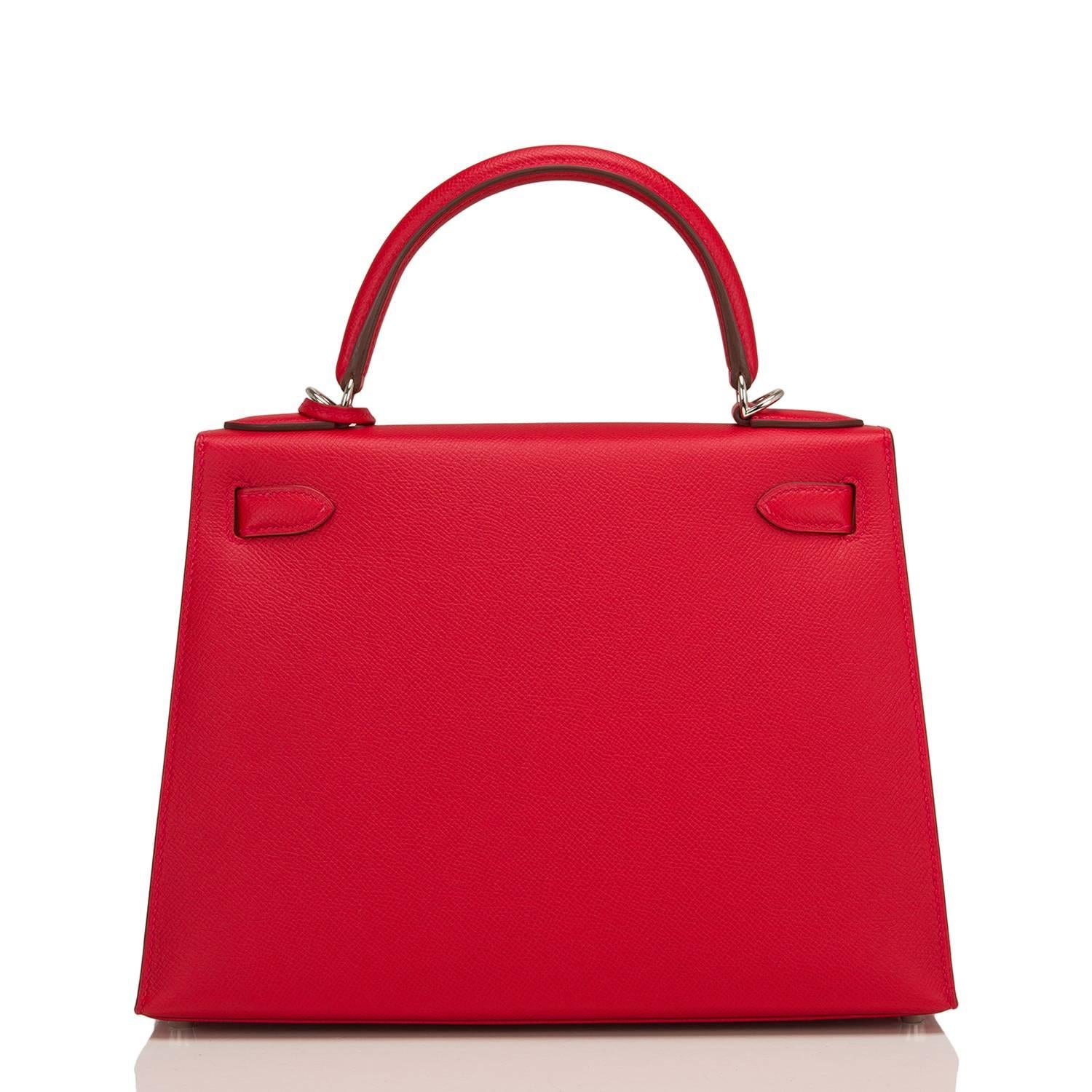 Hermes Rouge Casaque Epsom Sellier Kelly 28cm Palladium Hardware In New Condition In New York, NY