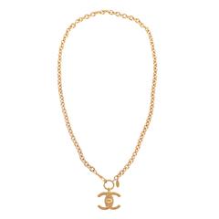 Chanel Vintage Extra Large CC Turnlock Gold Tone Pendant Necklace 11