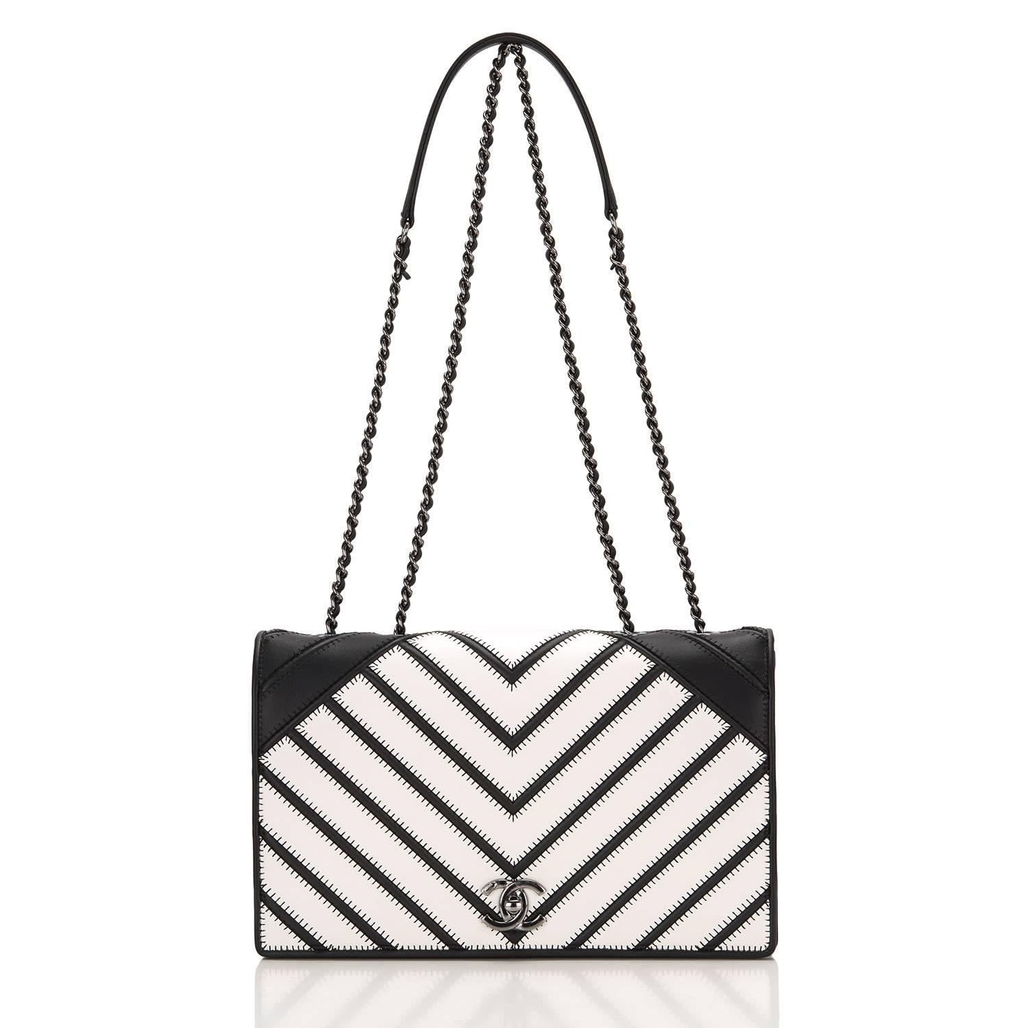 Chanel Black White Chevron Couture Flap Bag For Sale 1