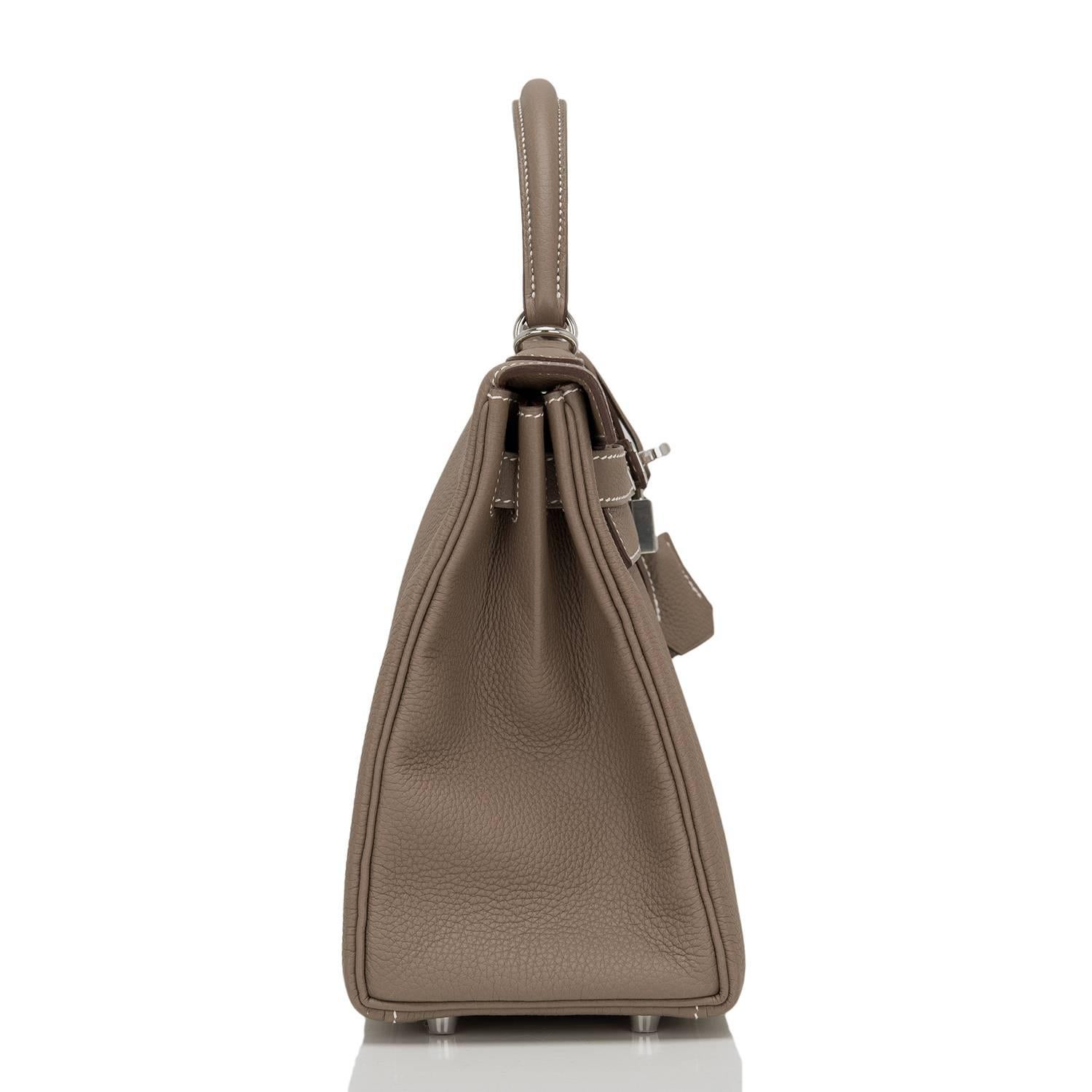 Gray Hermes Etoupe Togo Retourne 28cm Palladium Hardware Kelly Bag For Sale
