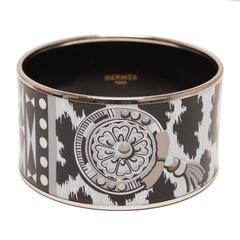 Hermes Printed Enamel Extra Wide Bracelet GM (70)