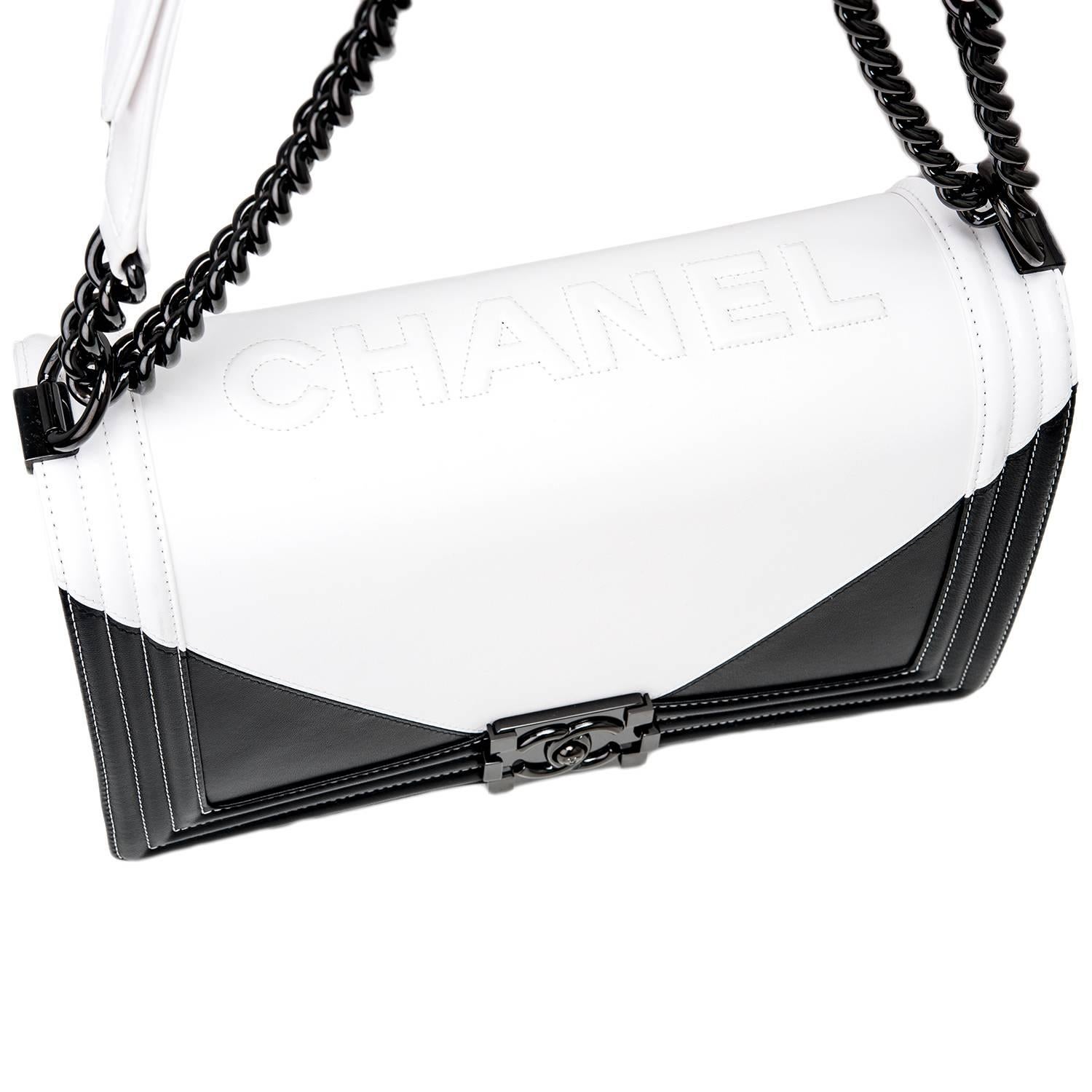 Chanel Black and White Geometric Lambskin New Medium Boy Bag 2