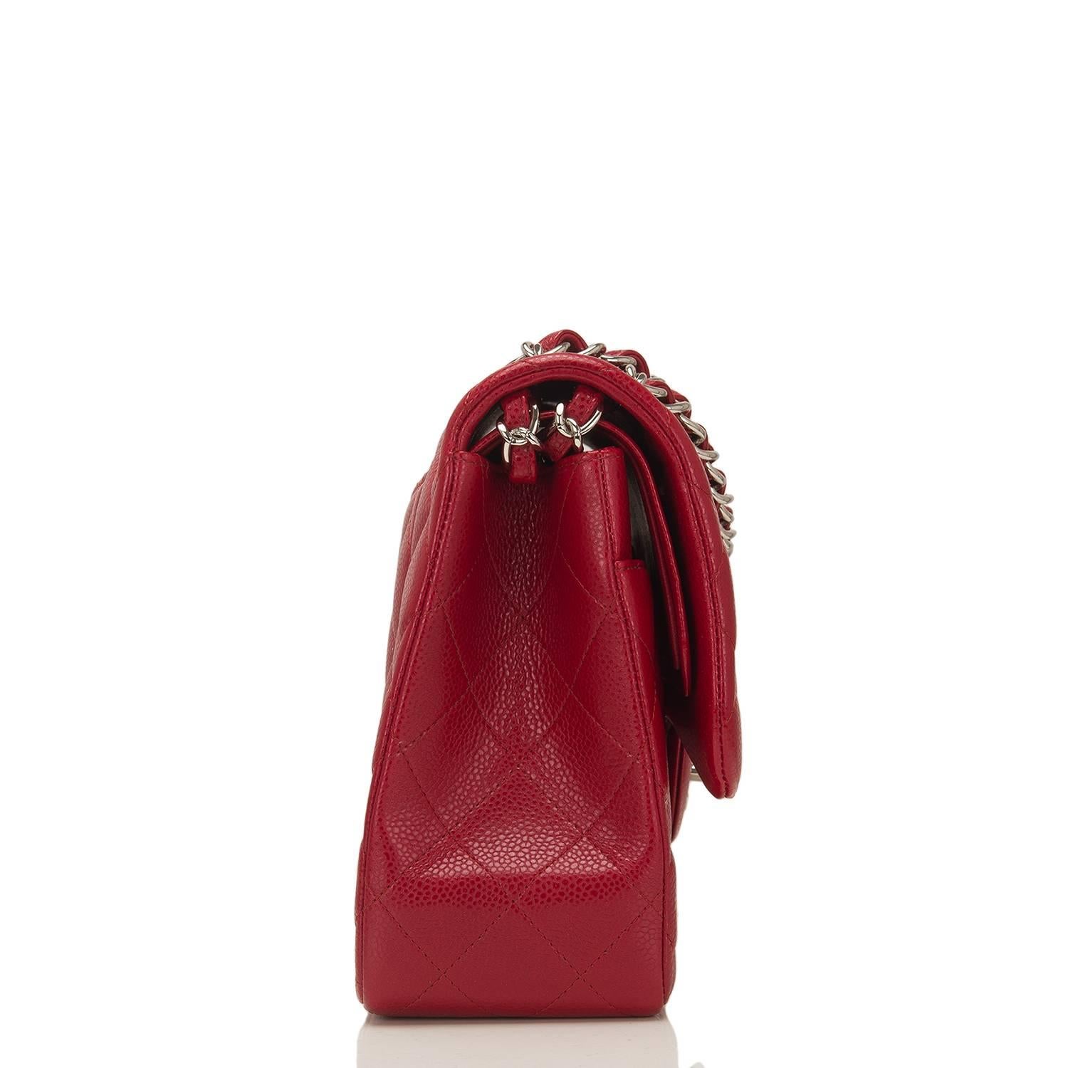 Chanel Red Quilted Caviar Jumbo Classic Double Flap Bag In New Condition For Sale In New York, NY