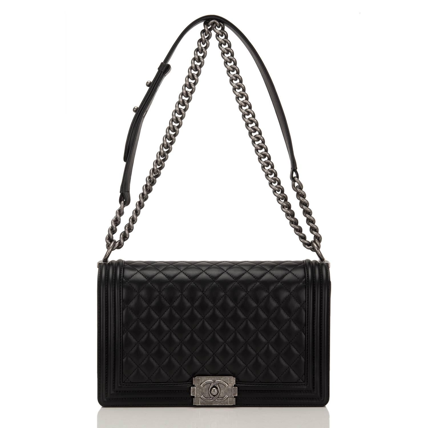 Chanel Black Quilted Lambskin New Medium Boy Bag For Sale 2