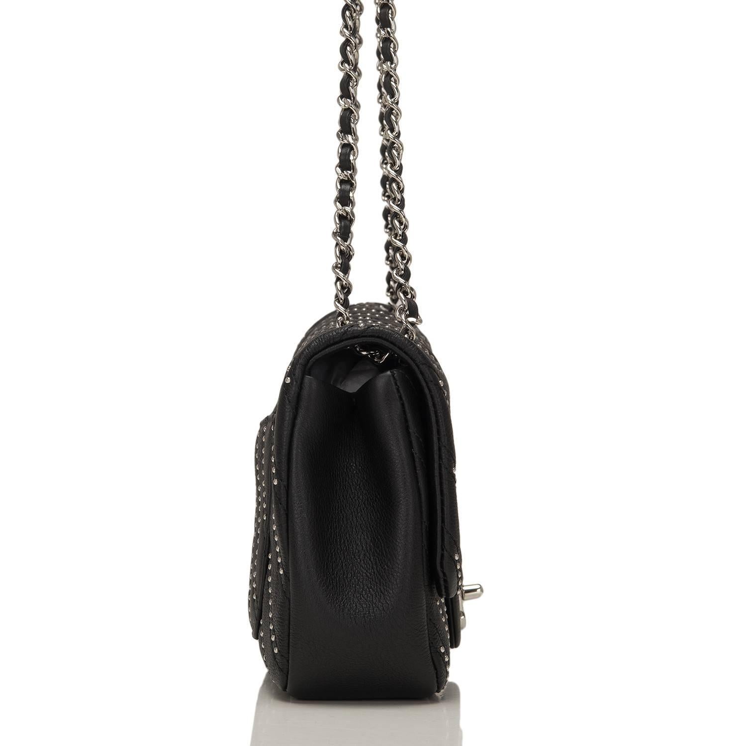 Chanel Black Studded Chevron Calfskin Flap Bag In New Condition For Sale In New York, NY