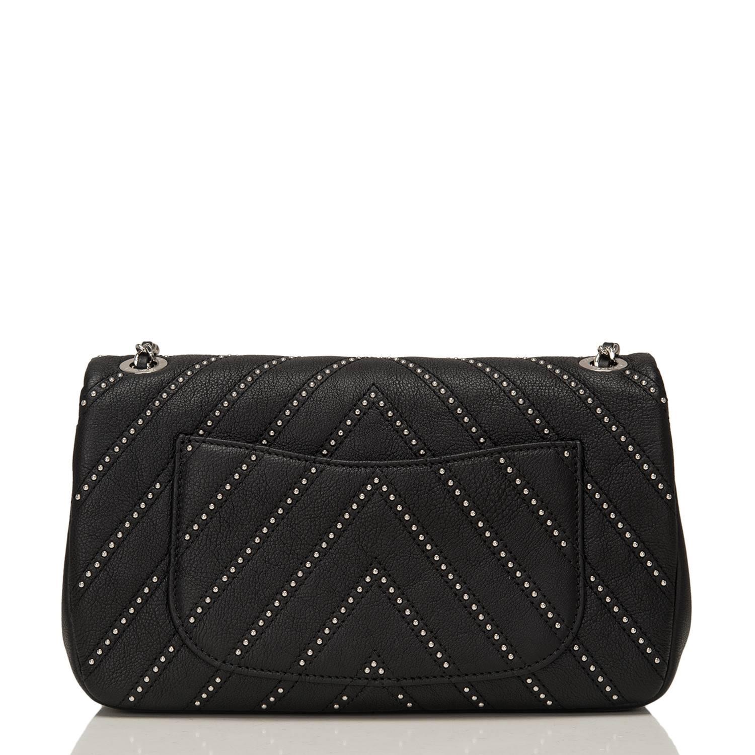 Women's Chanel Black Studded Chevron Calfskin Flap Bag For Sale