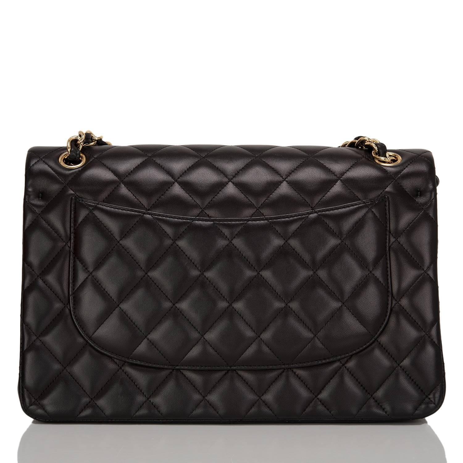 Women's Chanel Black Quilted Lambskin Jumbo Classic Double Flap Bag For Sale