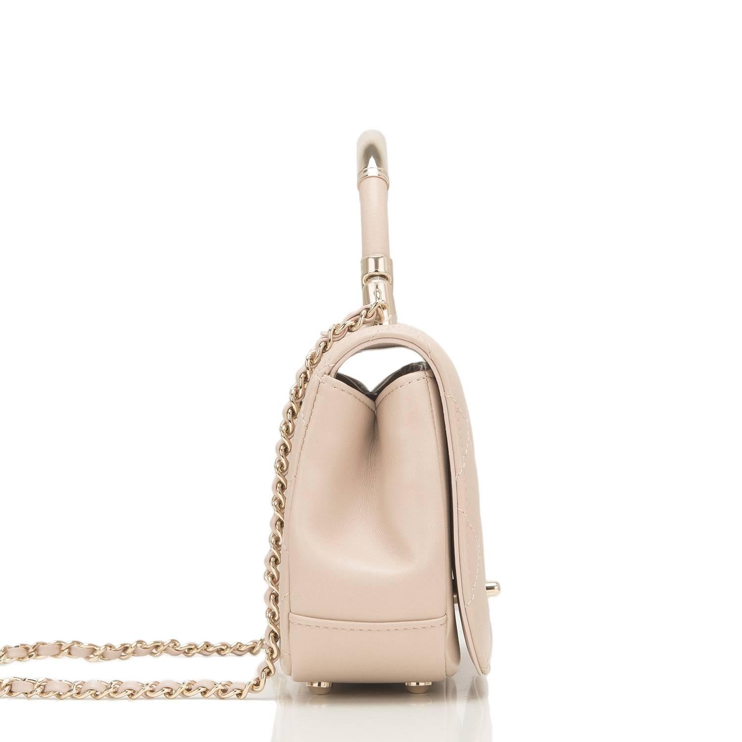 Chanel Beige Lambskin Carry Chic Flap Bag In New Condition In New York, NY