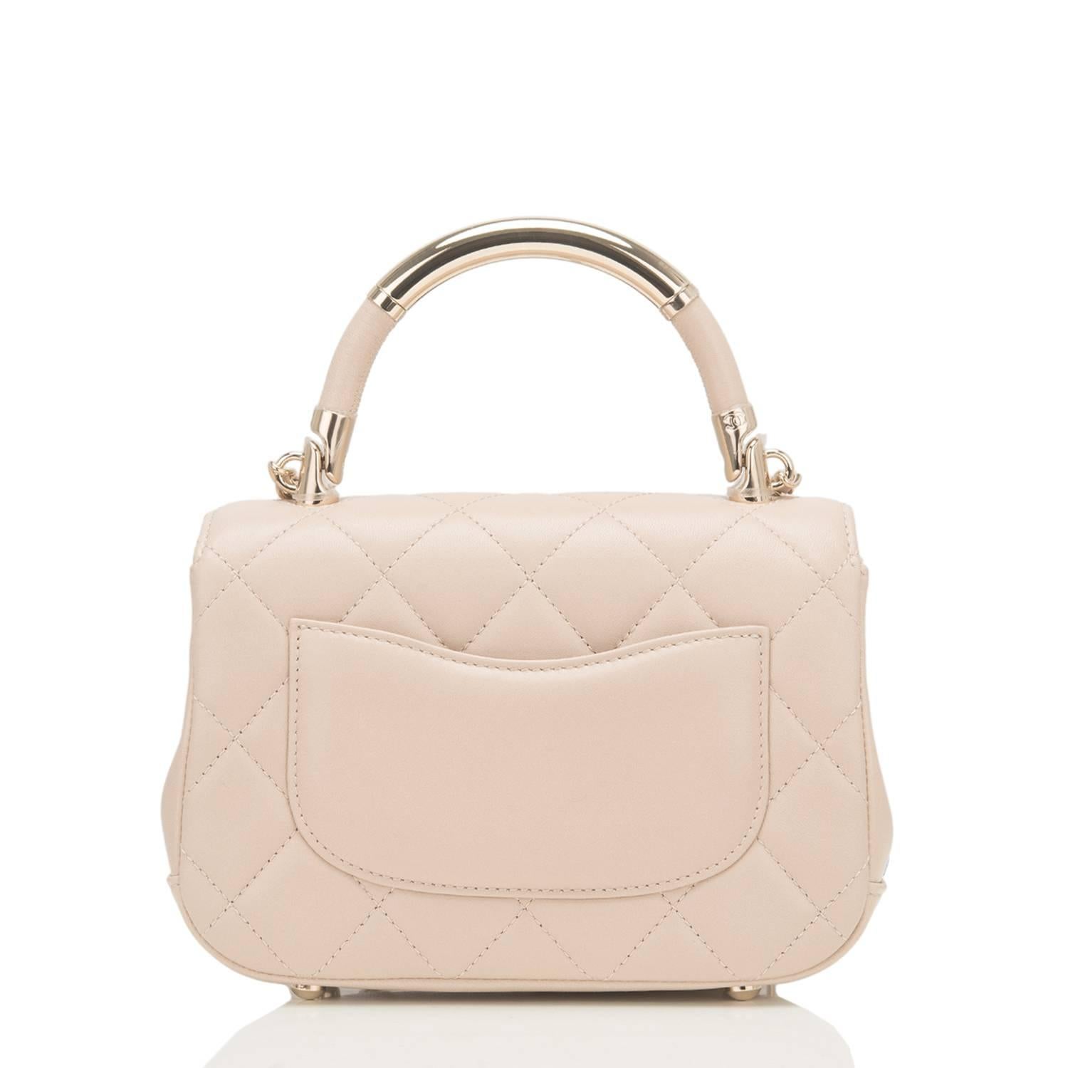 Women's Chanel Beige Lambskin Carry Chic Flap Bag