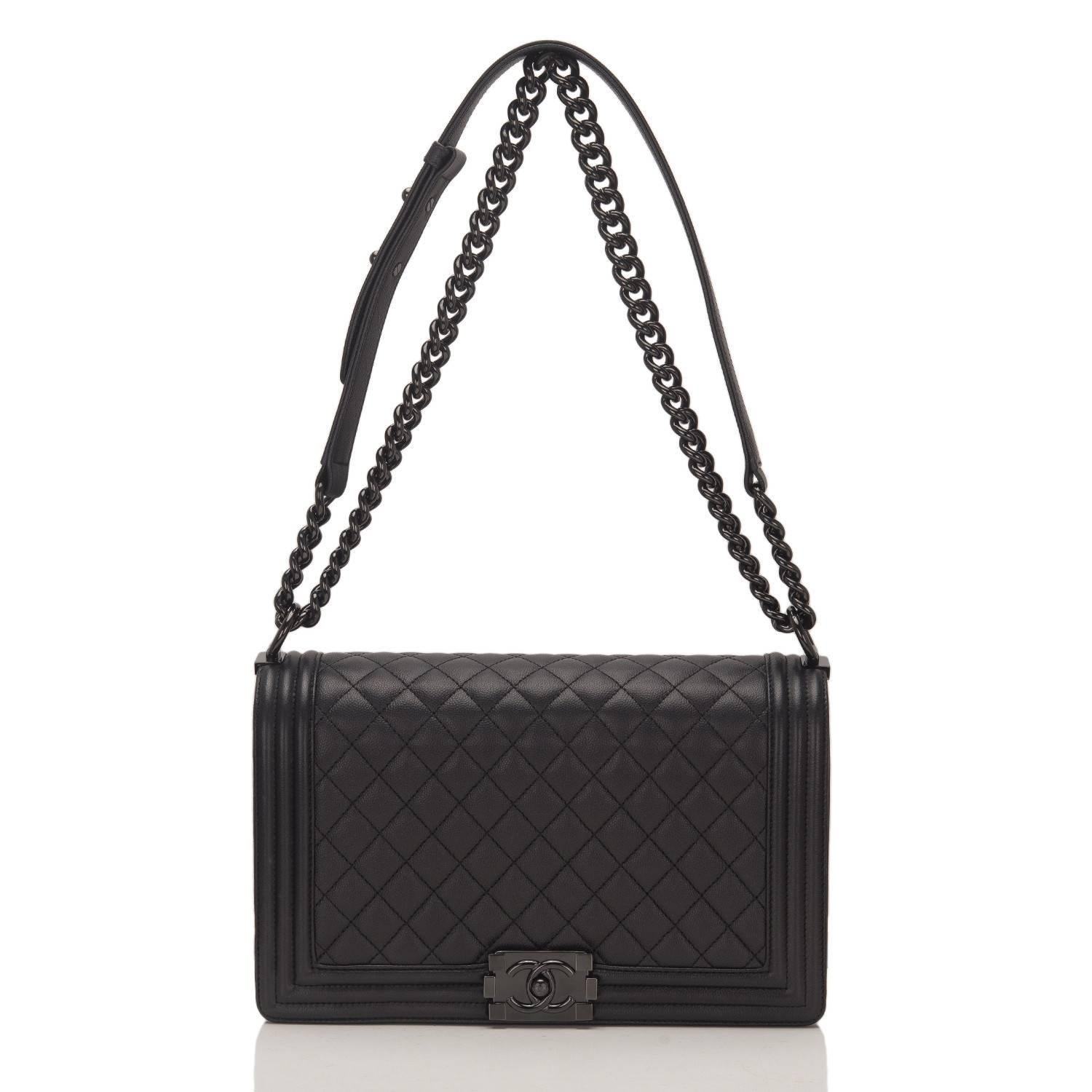 Chanel SO Black Quilted Grained Lambskin New Medium Boy Bag For Sale 1