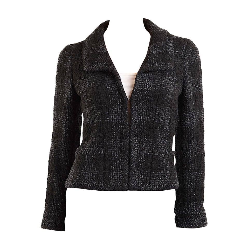Shop by category Find the perfect cover up with our classy collection of trend led coats and casual jackets right here at Missguided. From the love-forever biker jacket and the never fail trench coats to faux fur vests and the ever so coveted cocoon coat shape, we have something for any style right here.