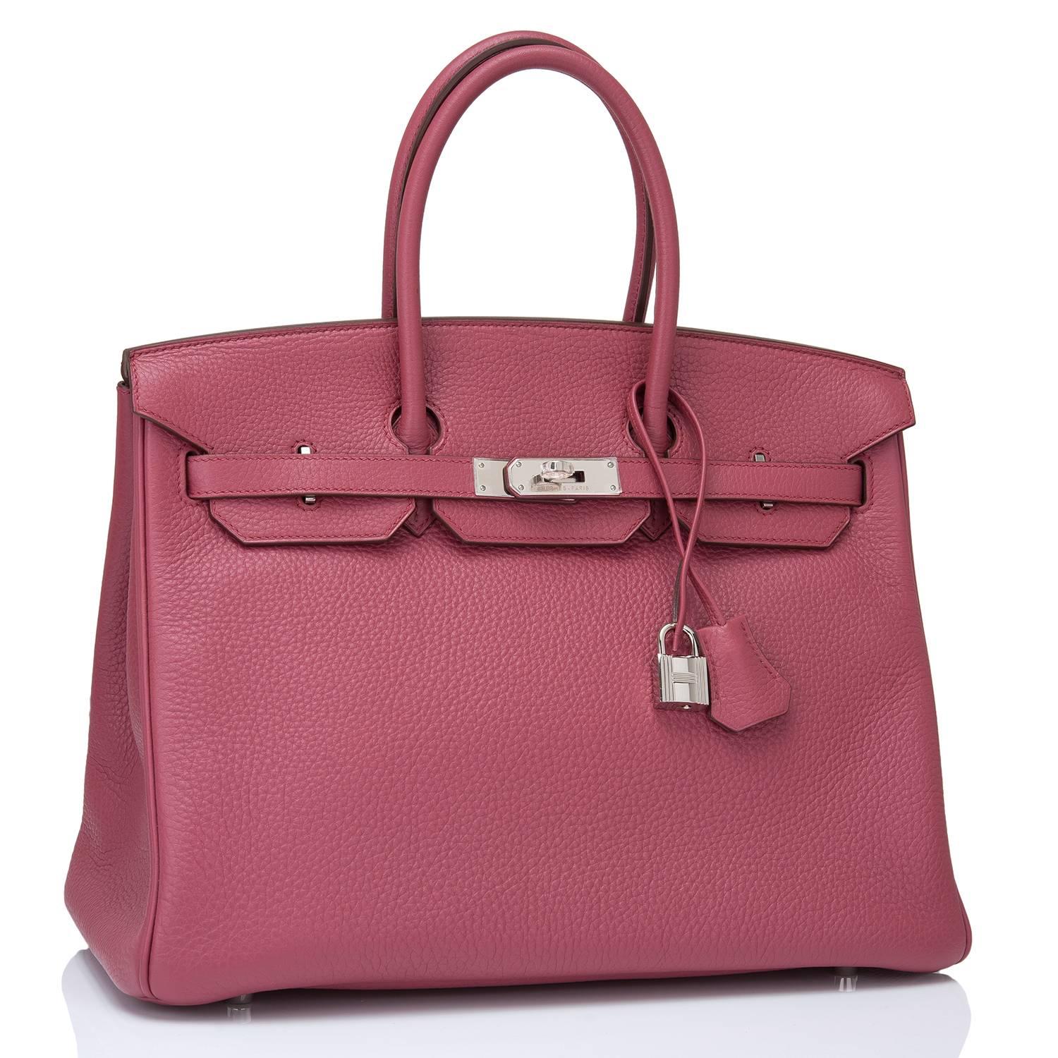 Hermes Bois de Rose 35cm of clemence leather with palladium hardware.

This Birkin has tonal stitching, a front toggle closure, a clochette with lock and two keys, and double rolled handles.

The interior is lined with Bois de Rose chevre and has